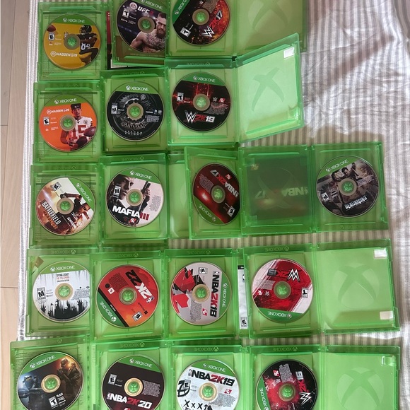 Xbox one Games Good Conditions - Picture 4 of 4